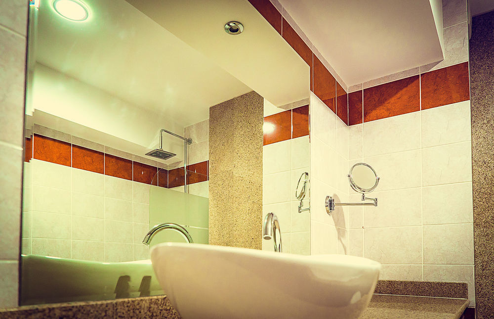 Perla Hotel Slănic-Moldova Екстериор снимка